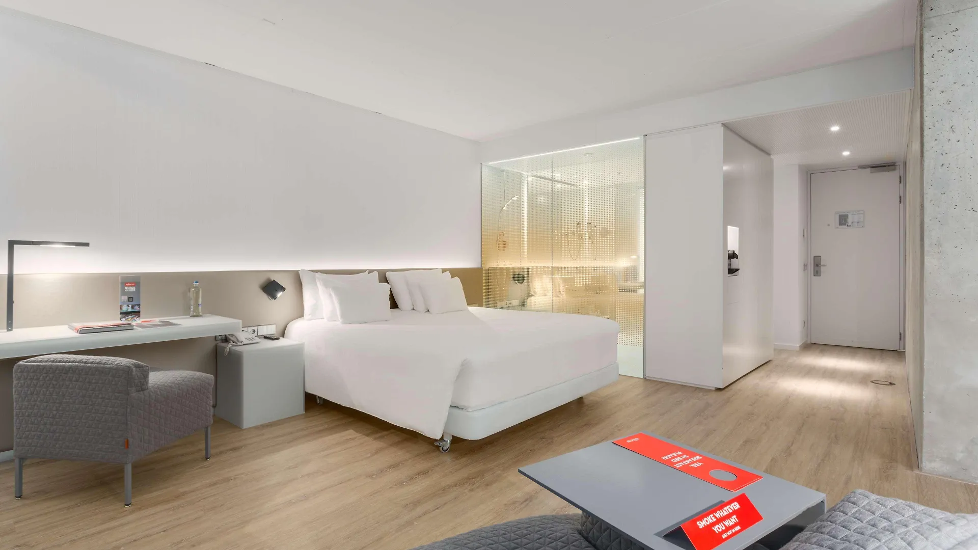 Nhow Rotterdam Hotel 4*,